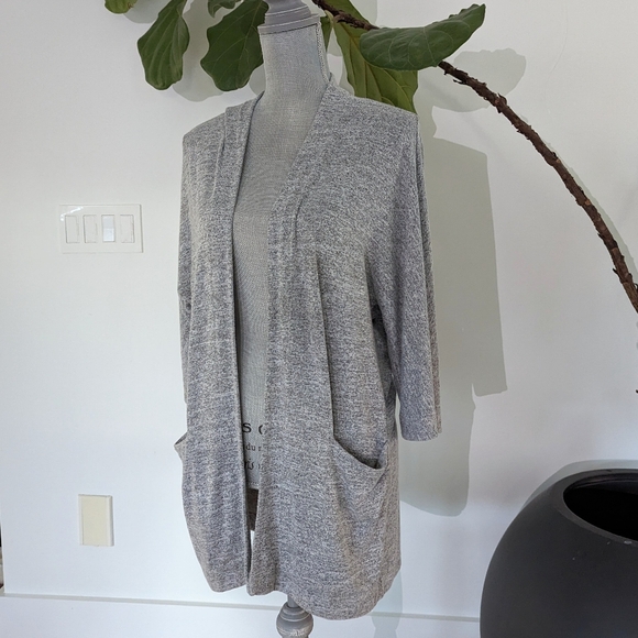 Wilfred Cozy Grey Sweater - Picture 1 of 4